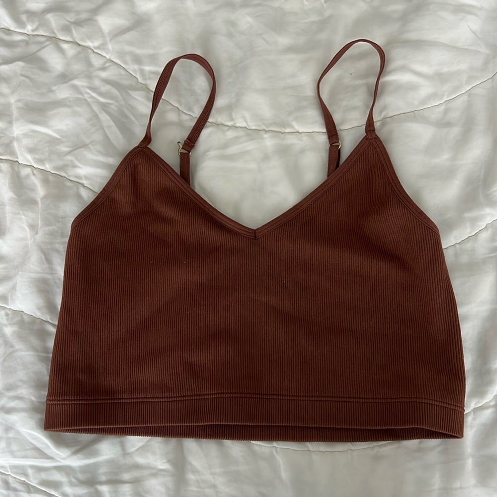 A&F Cropped Top